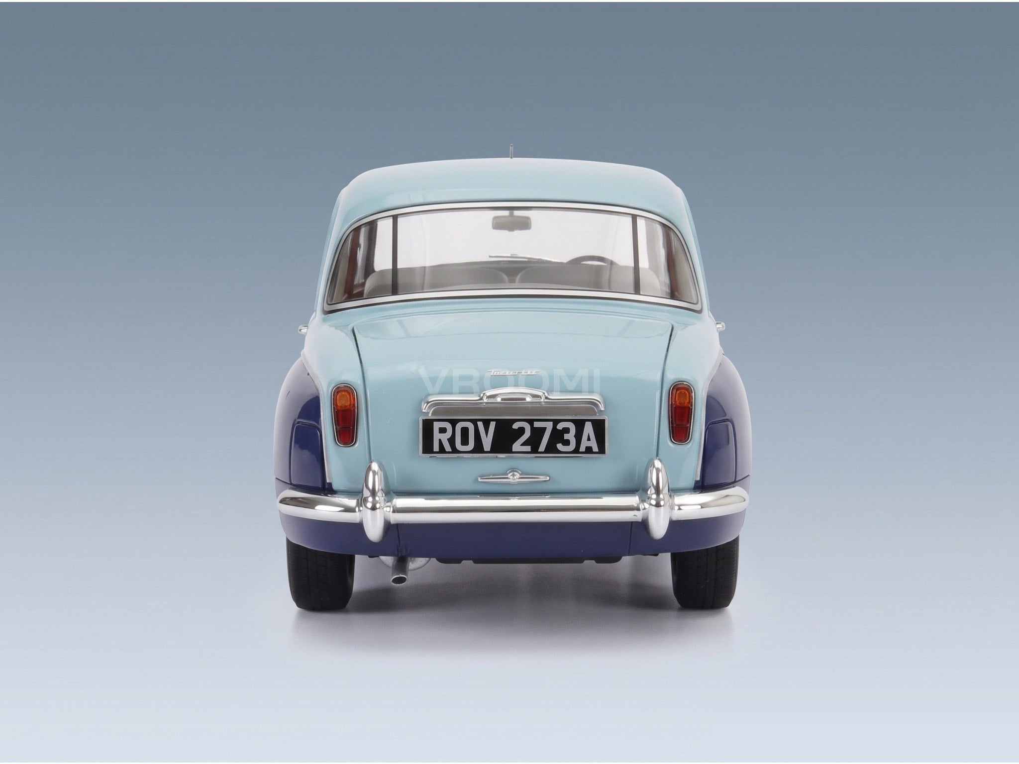 Rover 110 P4 1962 Two-Tone Blue Cult Scale Models 1:18 scale model - rear view