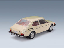 Saab 99 Combi 1975 Orchid White Cult Scale Models 1:18 scale model - rear three-quarter view