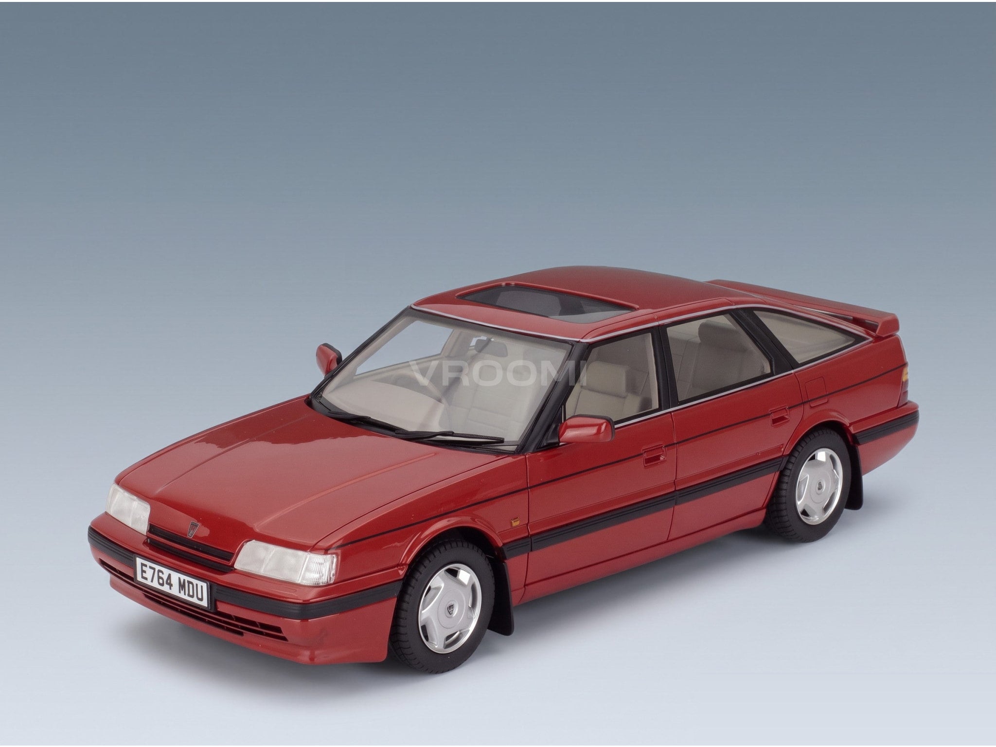 Rover Vitesse 827 1988 Red Cult Scale Models 1:18 scale model - front three-quarter view