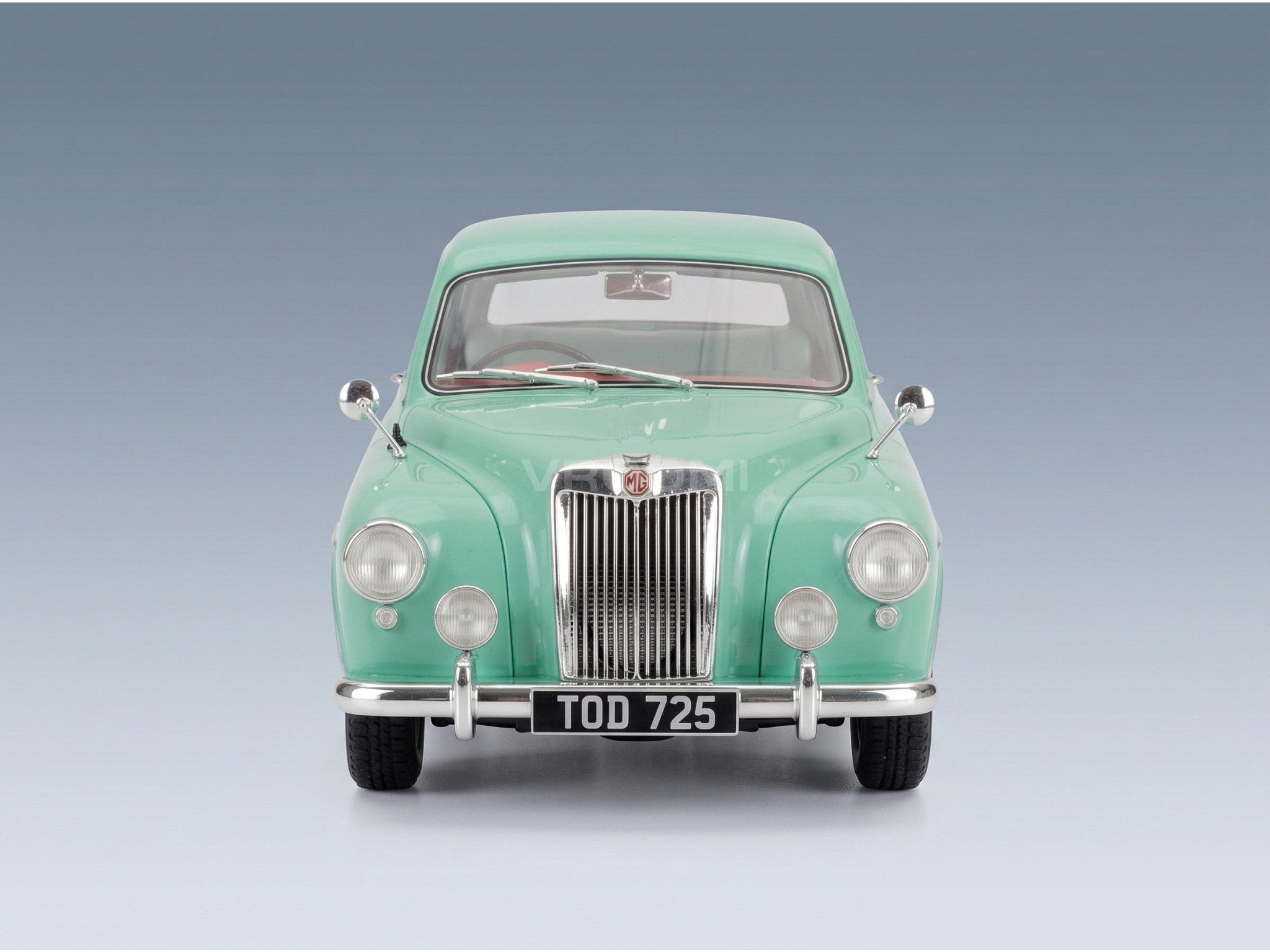 MG Magnette Island 1956 Green Cult Scale Models 1:18 scale model - front view