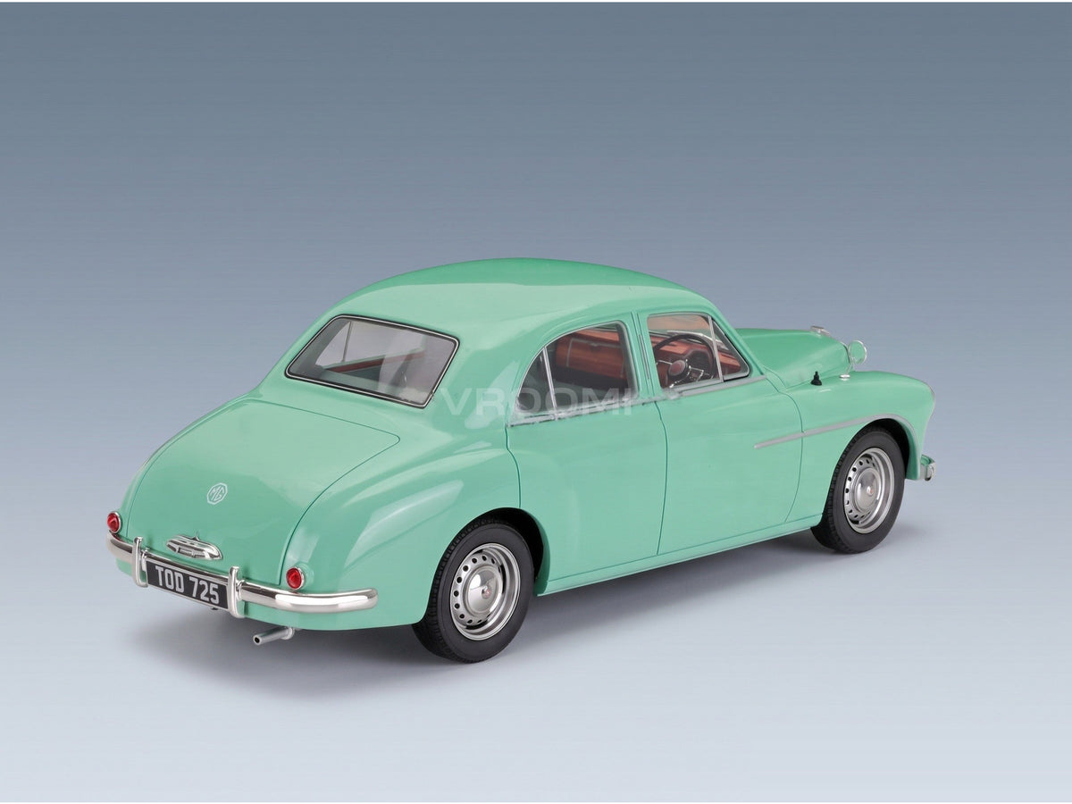 MG Magnette Island 1956 Green Cult Scale Models 1:18 scale model - rear three-quarter view