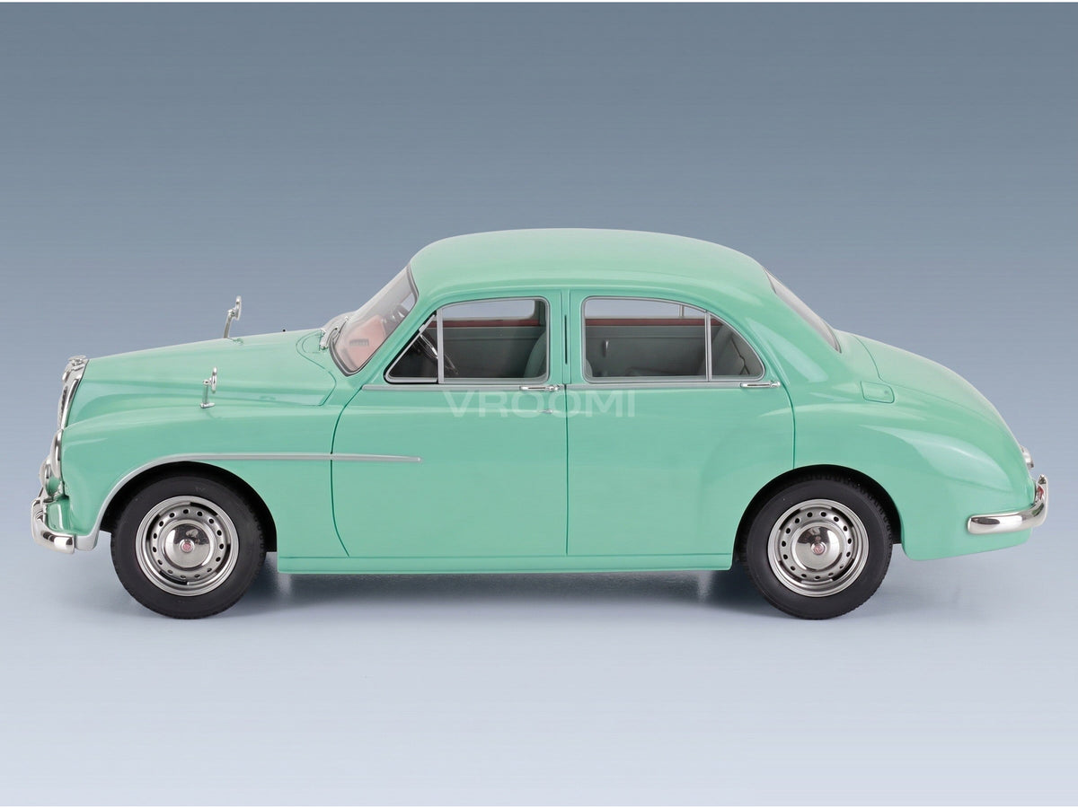MG Magnette Island 1956 Green Cult Scale Models 1:18 scale model - side view