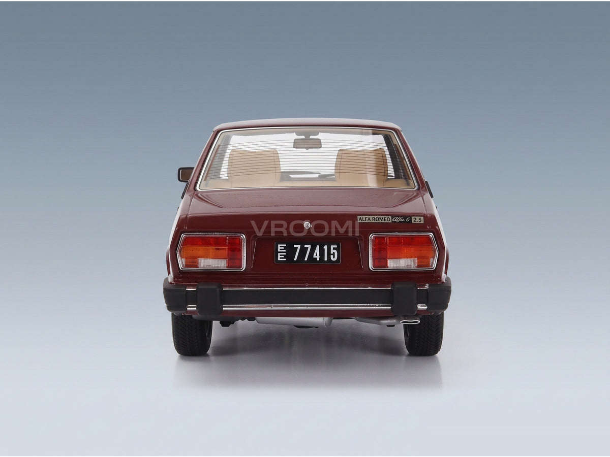 Alfa Romeo Alfa 6 2.5 1979 Red Cult Scale Models 1:18 scale model - rear view