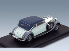 Mercedes-Benz 290 W18 D Passo Lungo Cabriolet Closed 1933 Two-Tone Grey Esval Models 1:43 scale model - rear three-quarter view