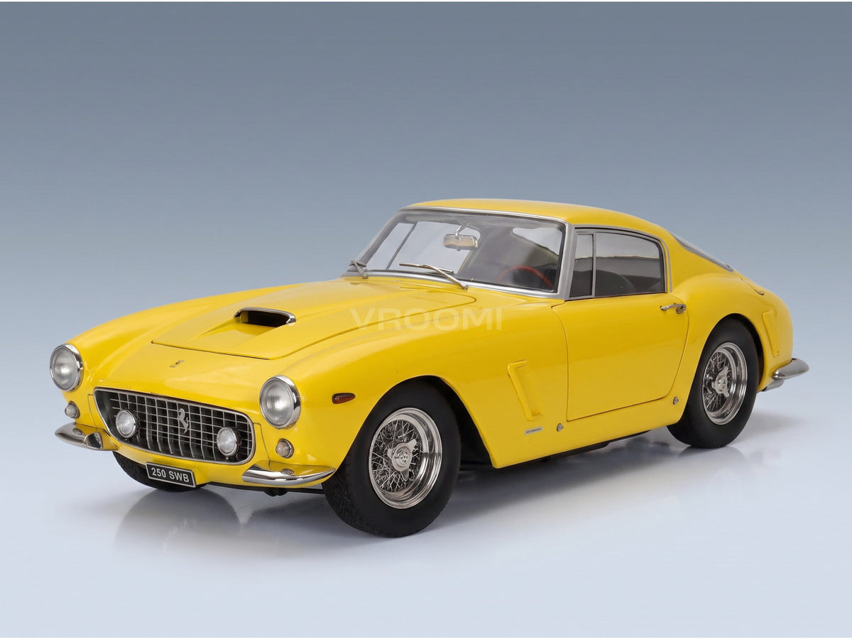 Ferrari 250 GT SWB Coupé 1961 Yellow KK Scale 1:12 scale model - front three-quarter view