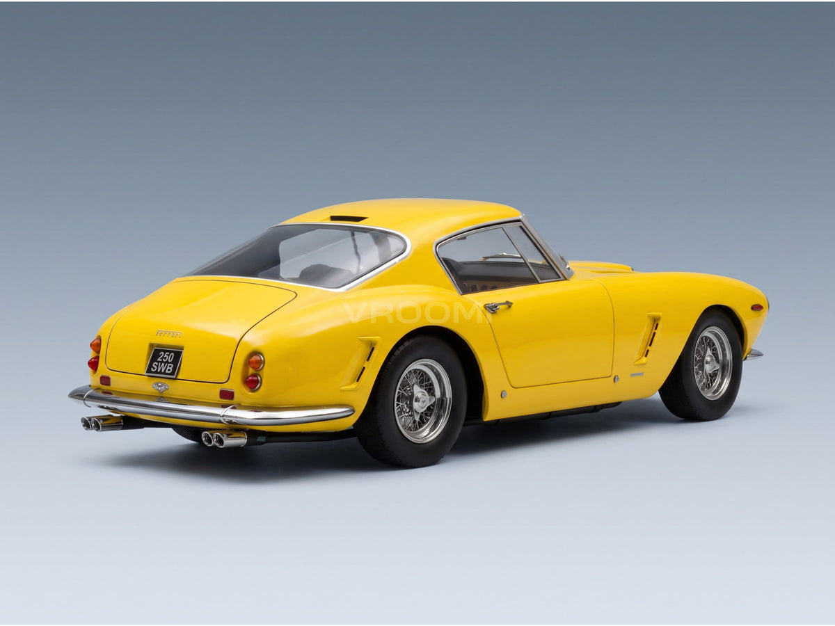 Ferrari 250 GT SWB Coupé 1961 Yellow KK Scale 1:12 scale model - rear three-quarter view