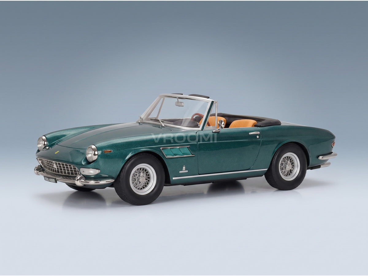 Ferrari 275 GTS Pininfarina Spider Jay Kay Jamiroquai 1964 Green Metallic KK Scale 1:18 scale model - front three-quarter view