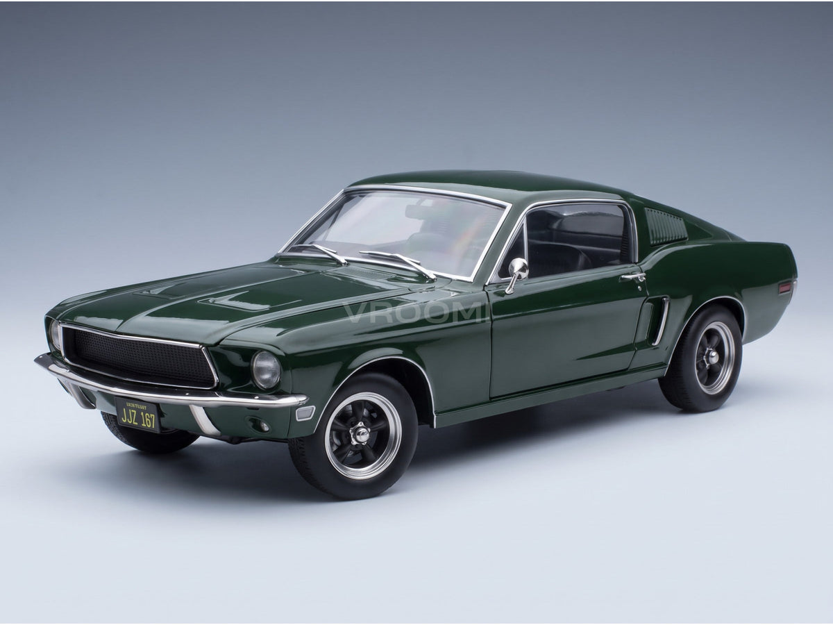 Ford Mustang GT Fastback Coupe 1968 Green KK Scale 1:12 scale model - front three-quarter view