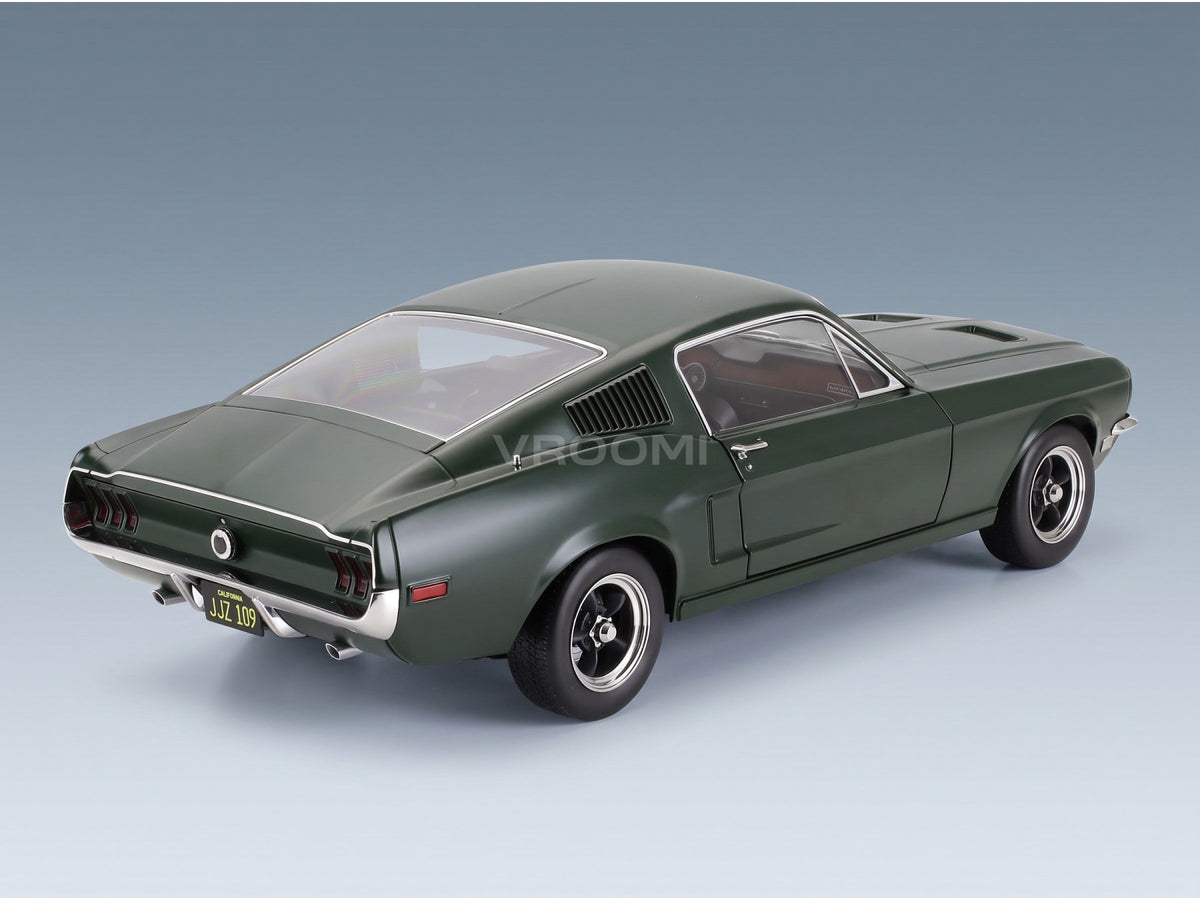 Ford Mustang GT Fastback Coupe 1968 Matt Green KK Scale 1:12 scale model - rear three-quarter view