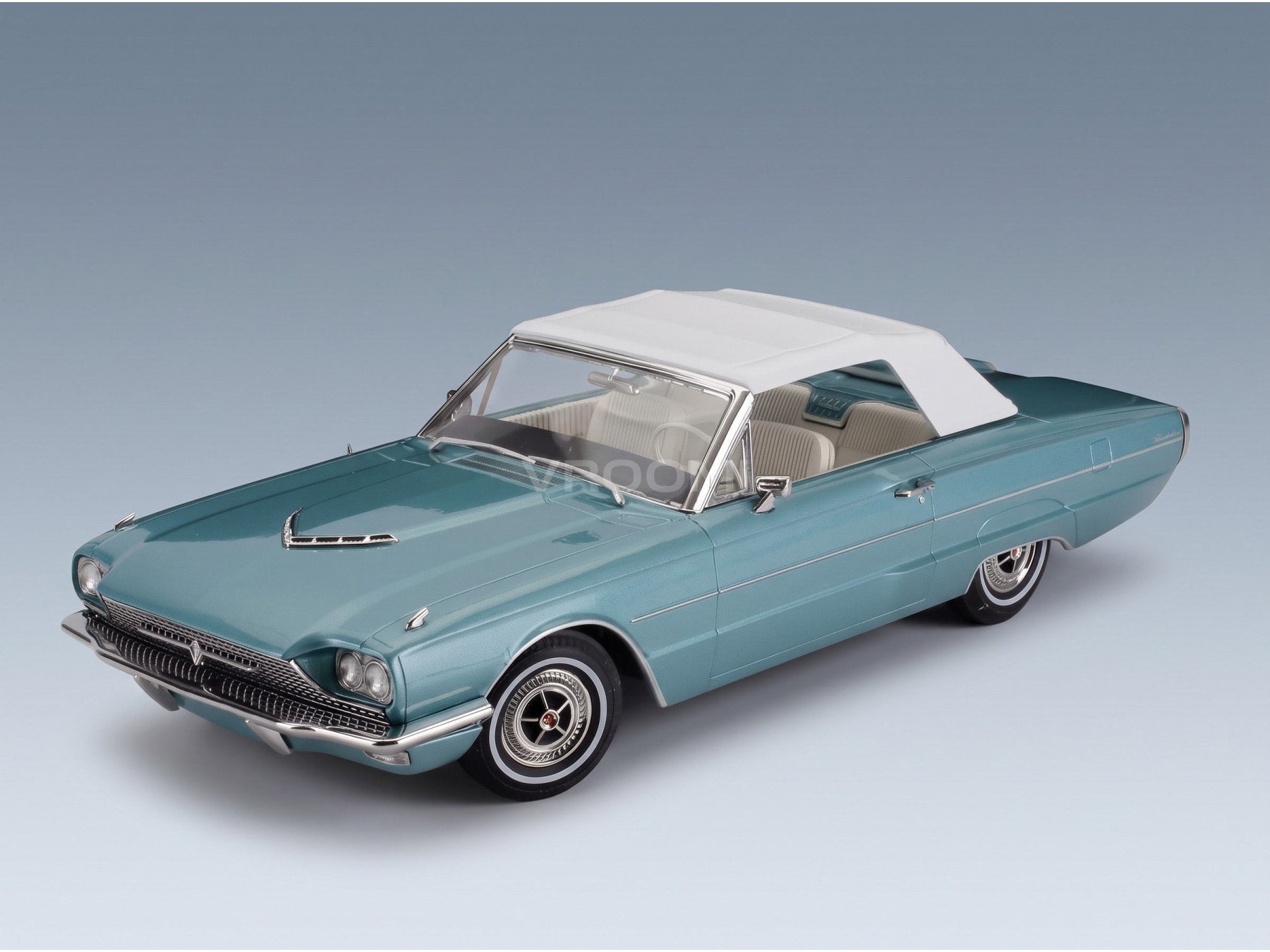 Ford Thunderbird Cabriolet Open 1966 Light Blue KK Scale 1:18 scale model - front three-quarter view