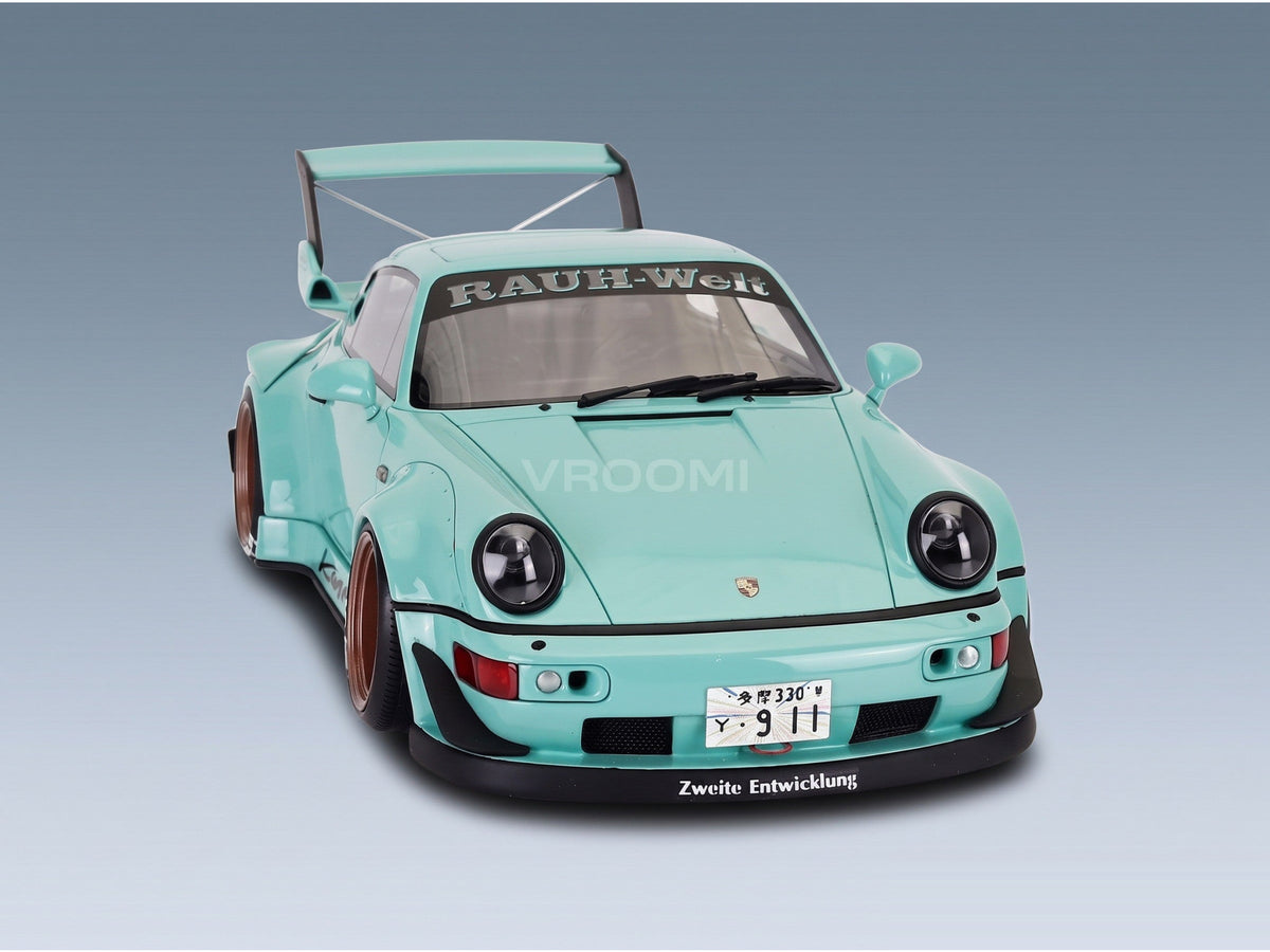 Porsche 911 964 RWB Kashiwa 2022 Light Blue GT Spirit 1:18 scale model - front view