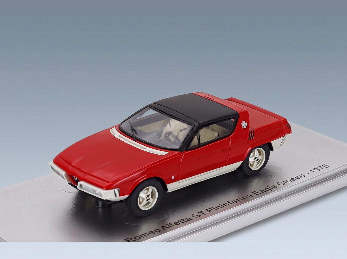 Alfa Romeo Alfetta GT Pininfarina Eagle Cabriolet Closed 1975 Red White Black Kess Model 1:43 scale model - front three-quarter view