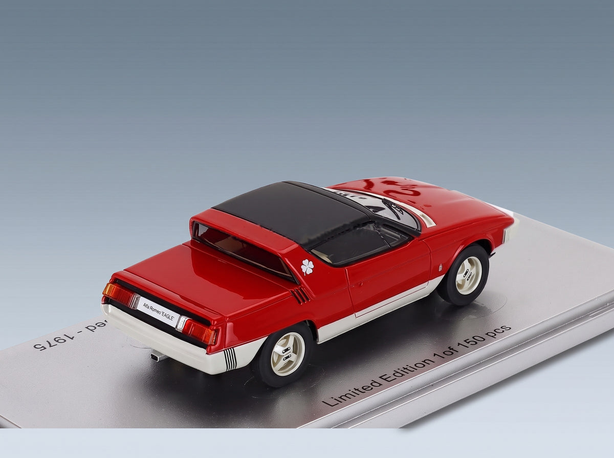 Alfa Romeo Alfetta GT Pininfarina Eagle Cabriolet Closed 1975 Red White Black Kess Model 1:43 scale model - rear three-quarter view
