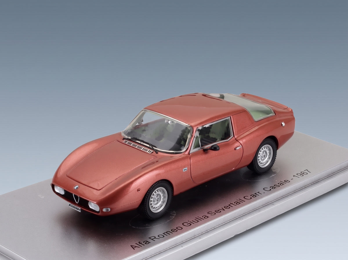 Alfa Romeo Giulia Severtail Carrozzeria Casale 1967 Copper Metallic Kess Model 1:43 scale model - front three-quarter view