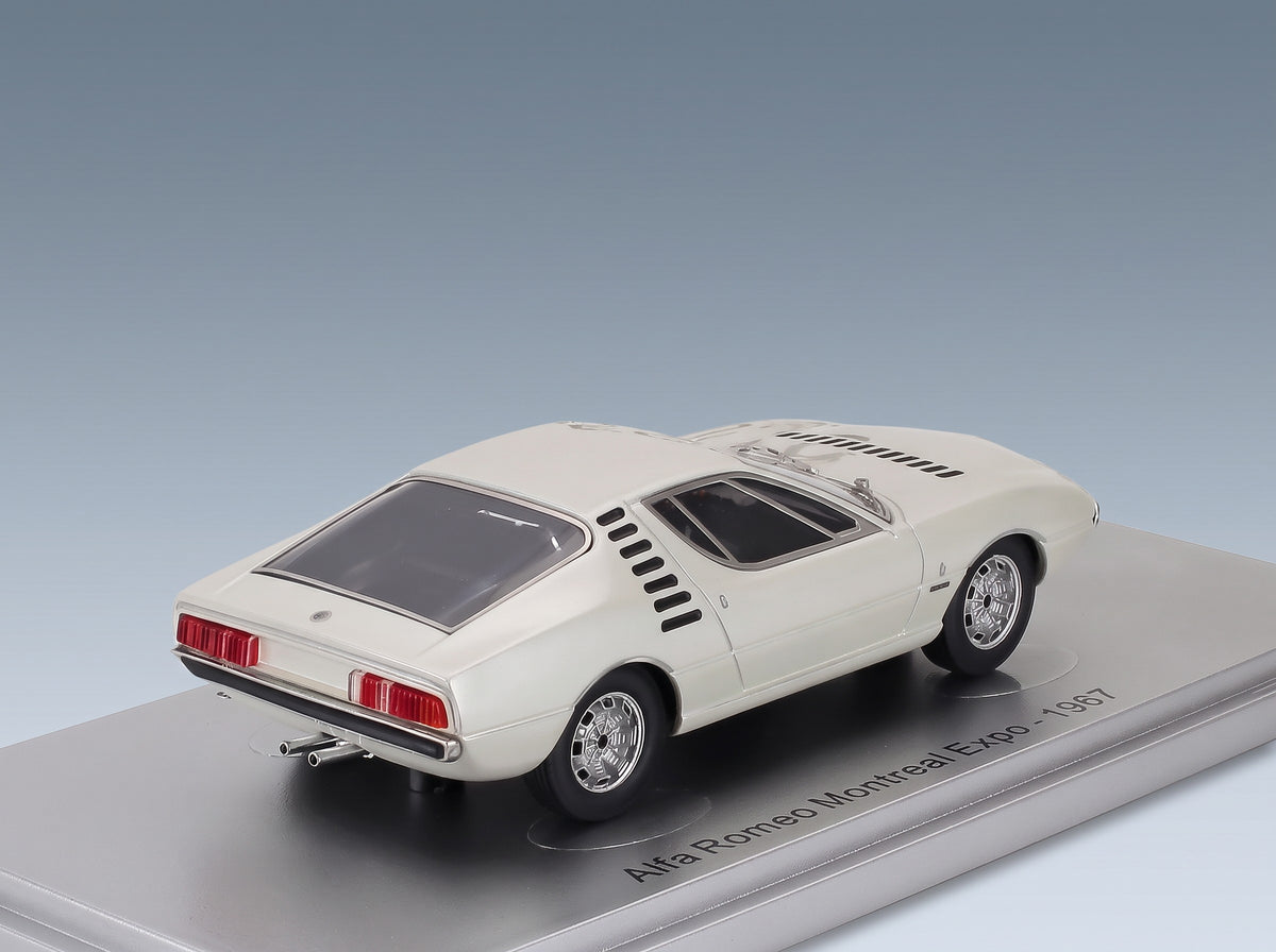 Alfa Romeo Montreal Expo 1967 White Kess Model 1:43 scale model - rear three-quarter view