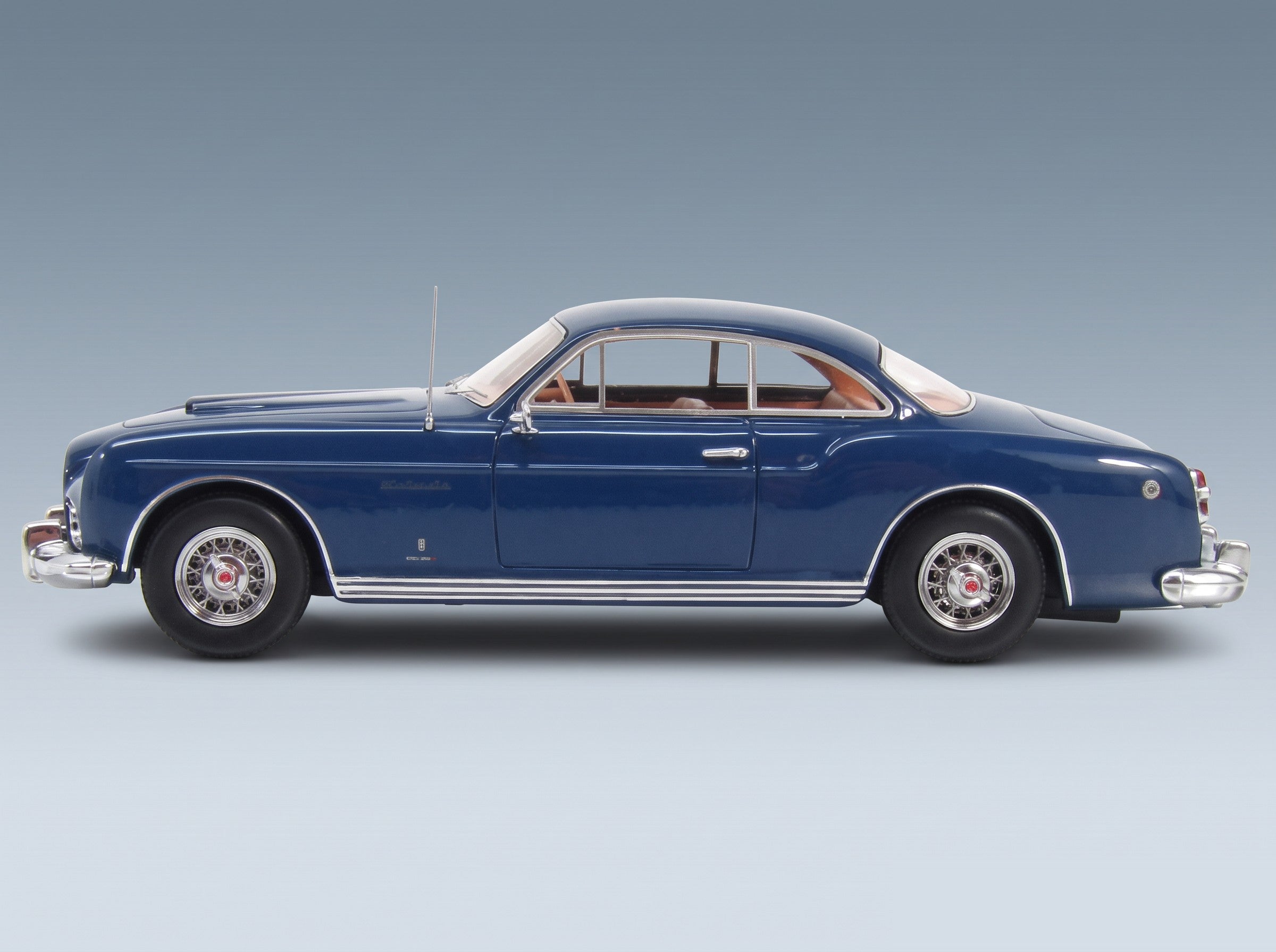 Chrysler New Yorker Ghia Coupe 1954 Blue Kess Model 1:43 scale model - side view