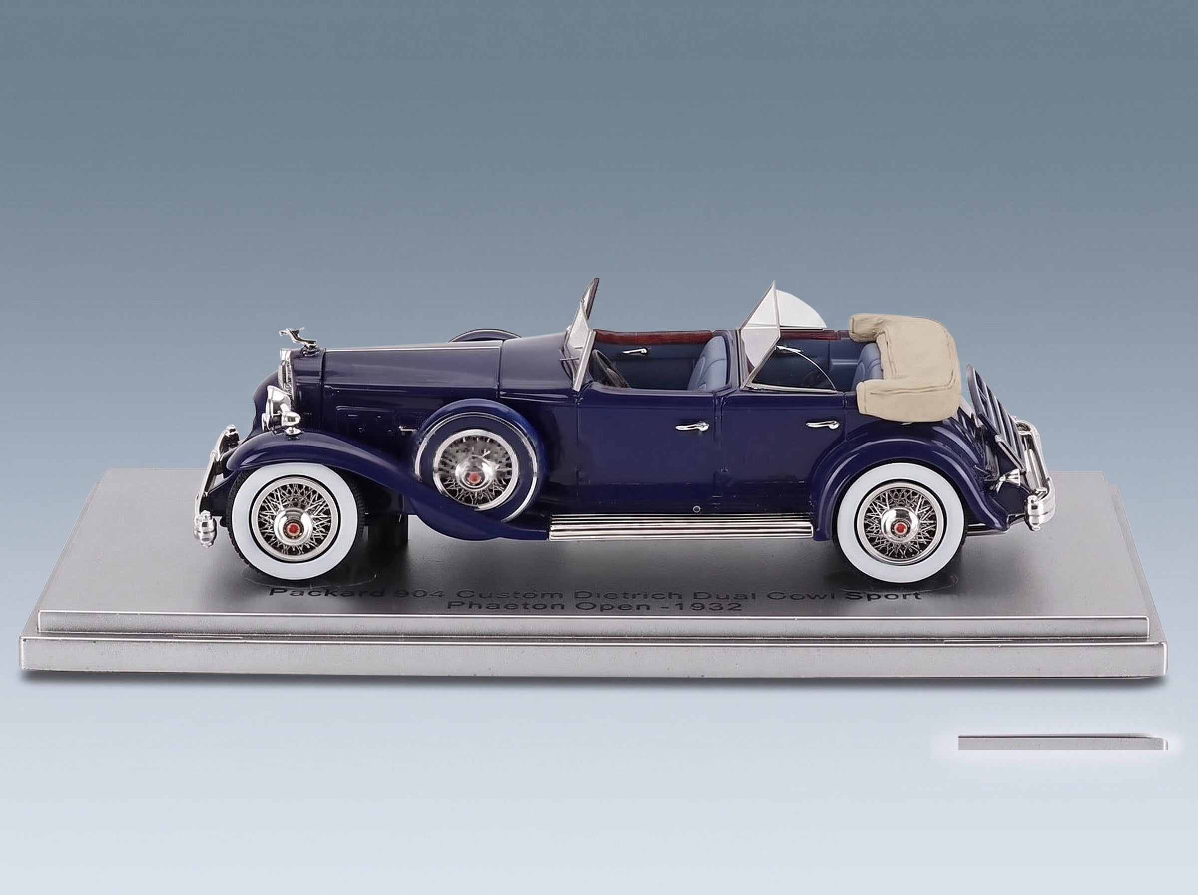 Packard 904 Custom Dietrich Dual Cowl Sport Phaeton Open 1932 Blue Kess Model 1:43 scale model - side view