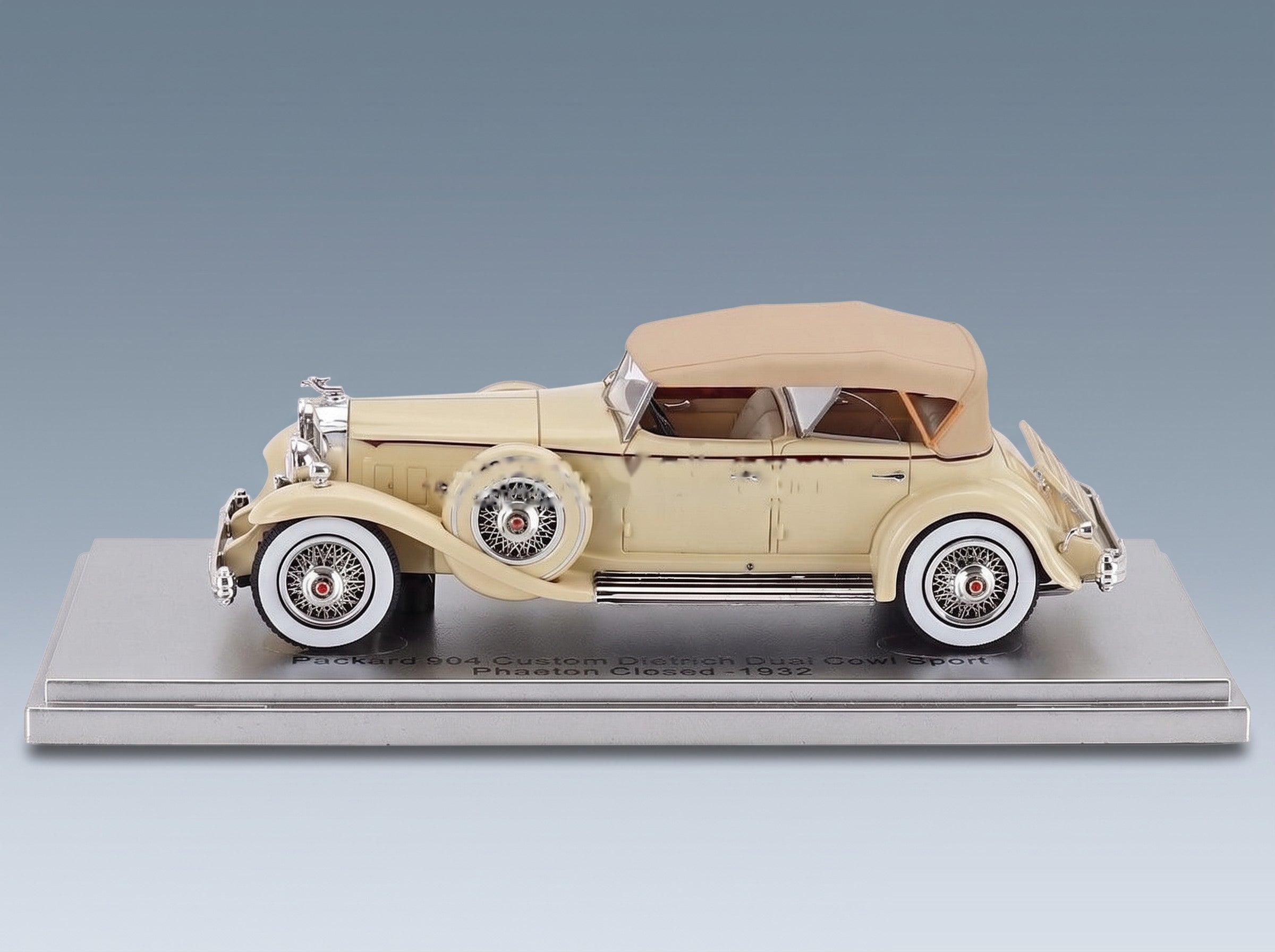 Packard 904 Custom Dietrich Dual Cowl Sport Phaeton Closed 1932 Two-Tone Beige Kess Model 1:43 scale model - side view