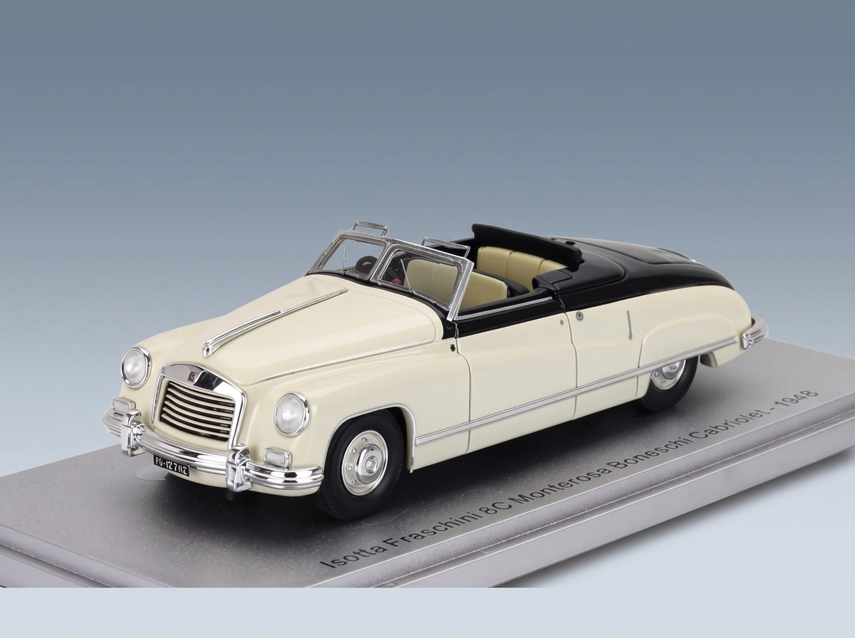Isotta Fraschini 8C Monterosa Boneschi Cabriolet Open 1948 Ivory Blue Kess Model 1:43 - front three-quarter view