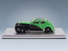 Bugatti 57C S/N.57335 Coupé Aérodynamique Closed Roof 1938 Green Black Kess Model 1:43 scale model - side view