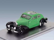 Bugatti 57C S/N.57335 Coupé Aérodynamique Panoramic Roof 1938 Green Black Kess Model 1:43 scale model - front three-quarter view