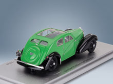 Bugatti 57C S/N.57335 Coupé Aérodynamique Panoramic Roof 1938 Green Black Kess Model 1:43 scale model - rear three-quarter view