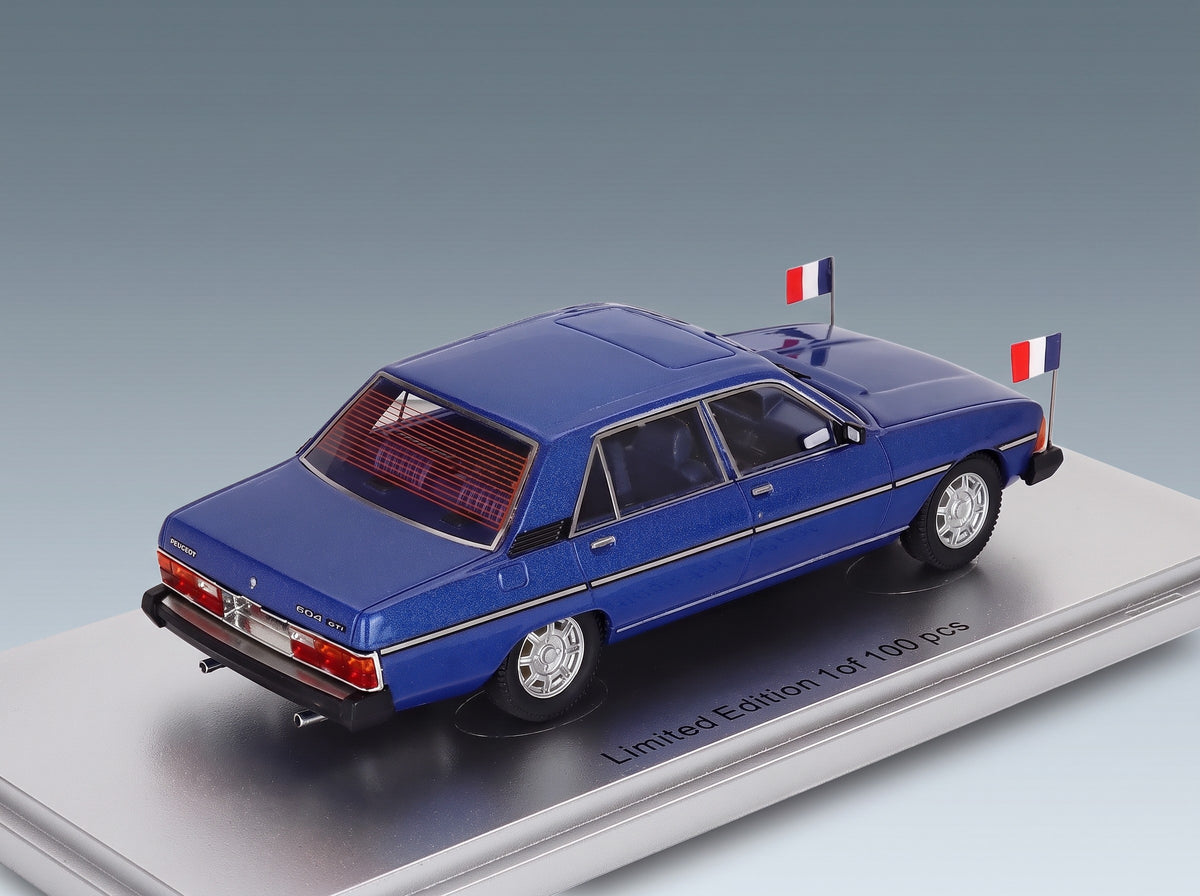 Peugeot 604 GTi V6 Ministeriale 1983 Blue Kess Model 1:43 scale model - rear three-quarter view