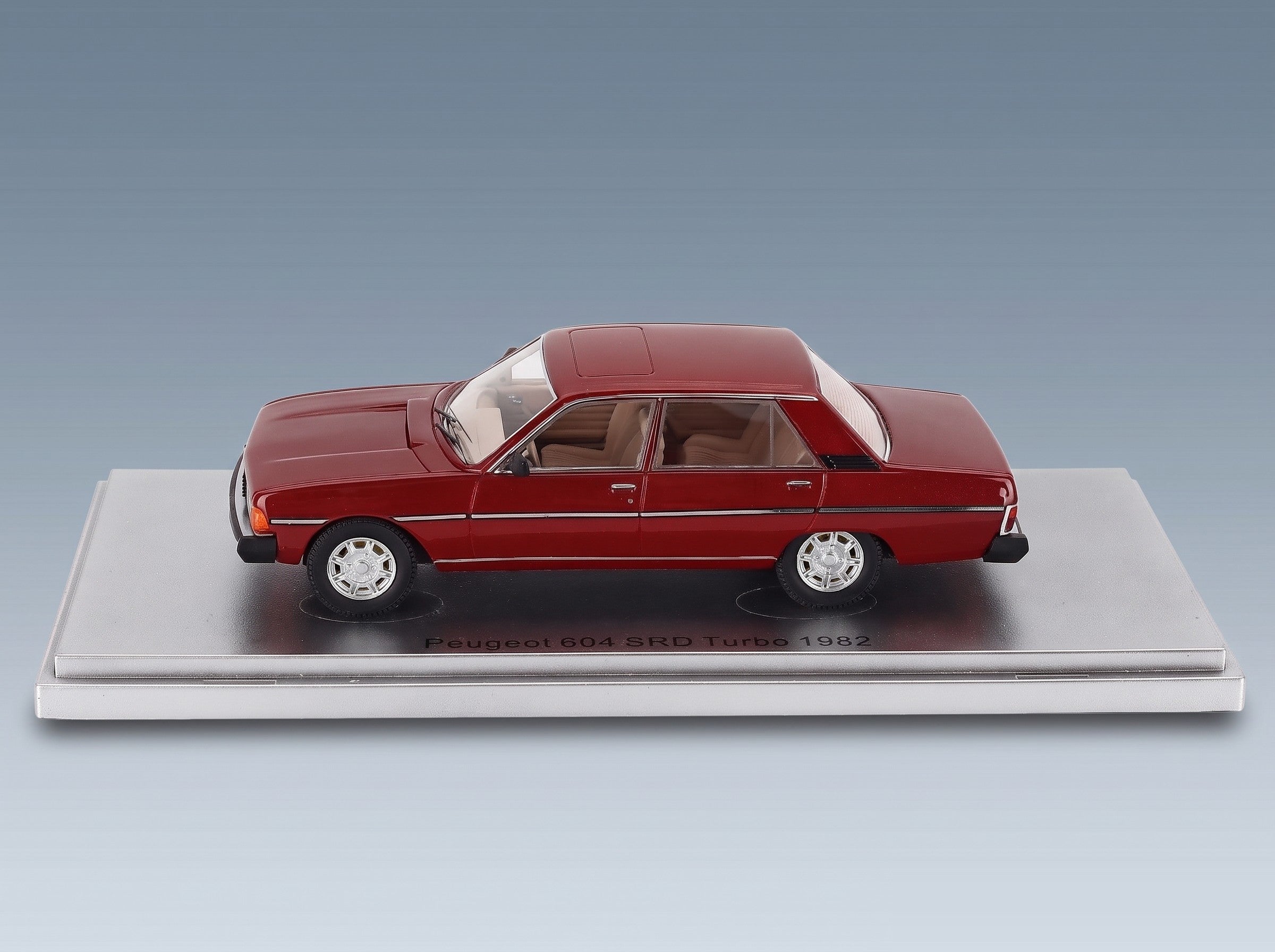 Peugeot 604 SRD Turbo 1983 Red Kess Model 1:43 scale model - side view