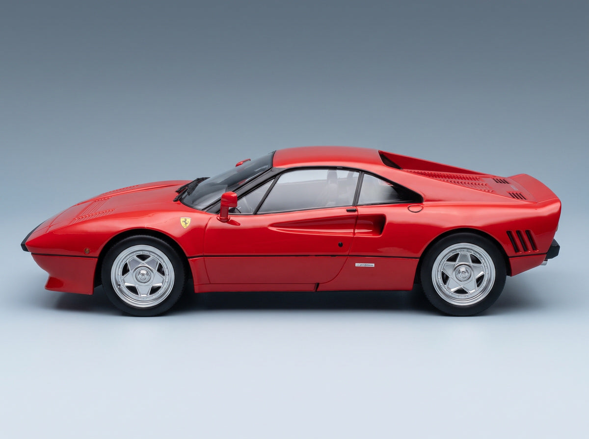 Ferrari 288 GTO 1984 Rosso Corsa Black Red Interior KK Scale 1:18 scale model - side view