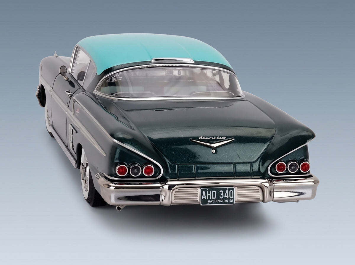 CHEVROLET - BEL AIR IMPALA COUPE 1958 - 2 TONE GREEN scale model - rear three-quarter view