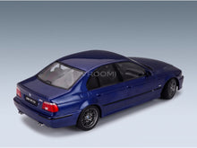 BMW M5 E39 1998 Avus Blue Metallic KK Scale 1:18 - rear three-quarter view