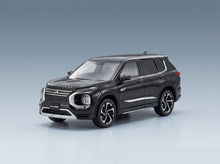 Mitsubishi Outlander 2022 Black Kyosho 1:43 scale model - front three-quarter view