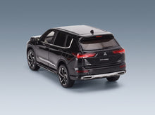 Mitsubishi Outlander 2022 Black Kyosho 1:43 scale model - rear three-quarter view