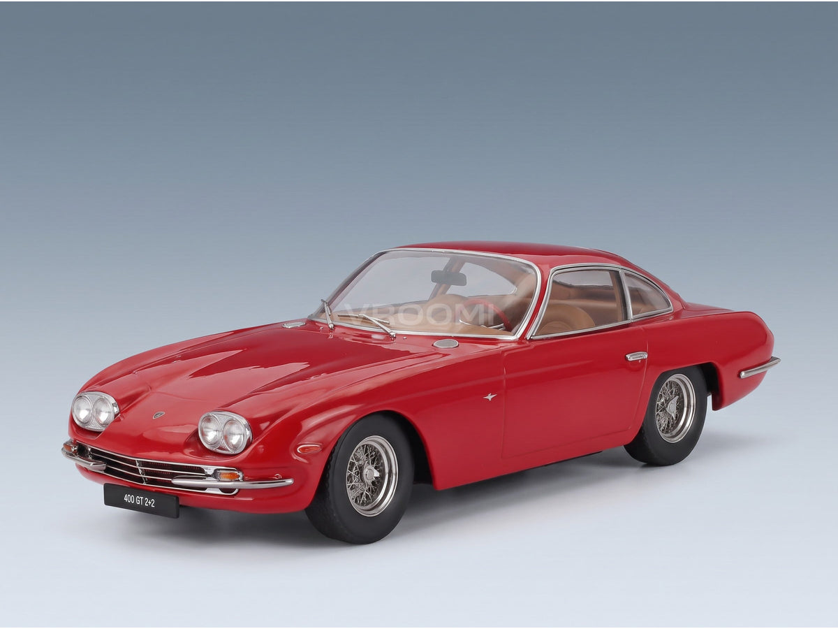 Lamborghini 400 GT 2+2 1965 Red KK Scale 1:18 scale model - front three-quarter view