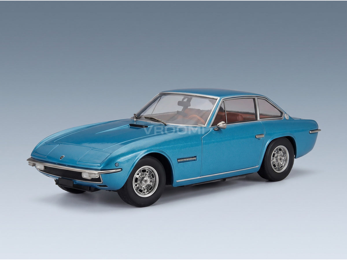 Lamborghini Islero S 1969 Light Blue KK Scale 1:18 scale model - front three-quarter view