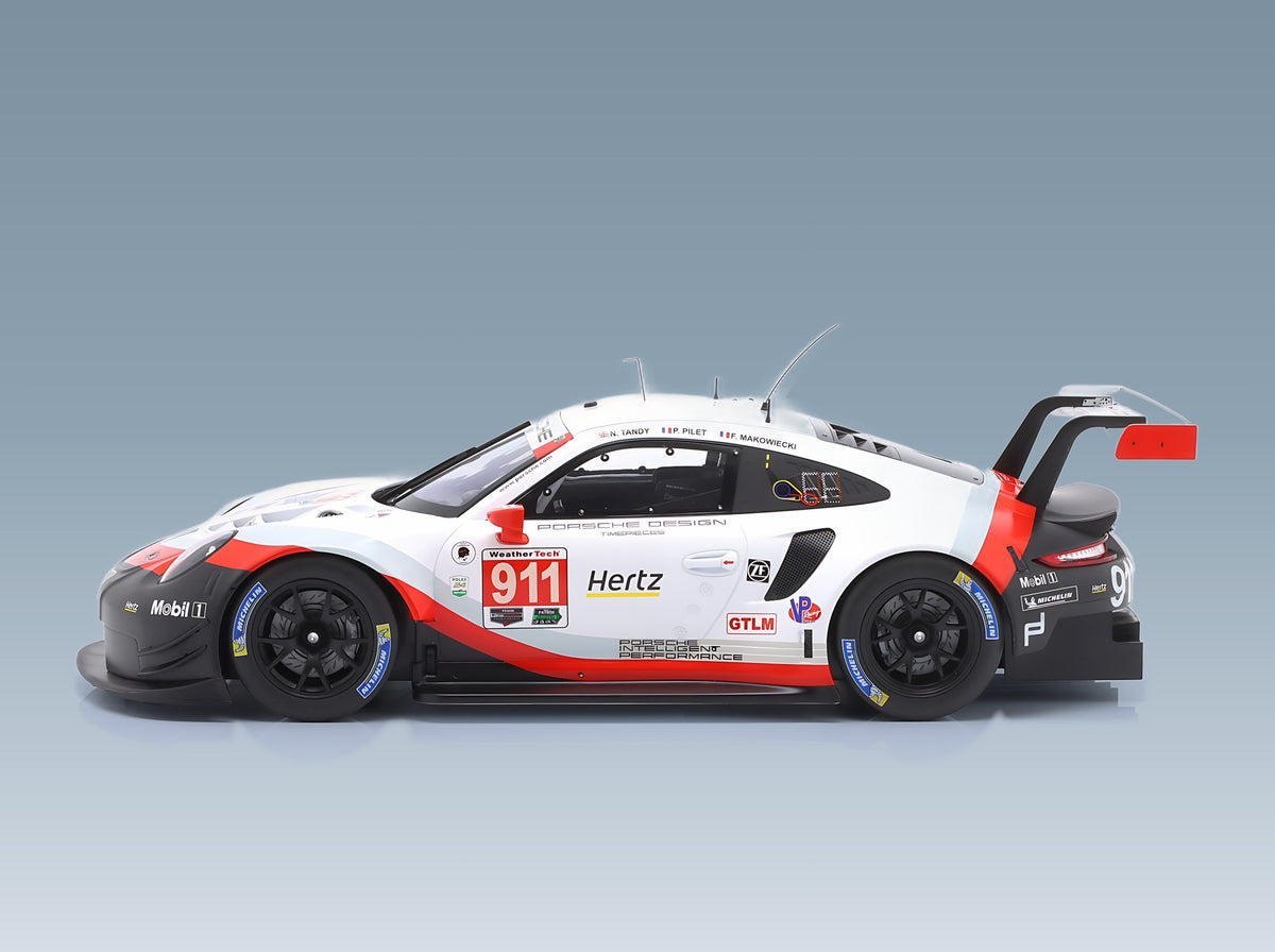 Porsche 911 991 RSR 4.0L Porsche GT No. 911 Fred Makowiecki Patrick Pilet Nick Tandy 24h Daytona 2018 IXO Models 1:12 scale model - side view