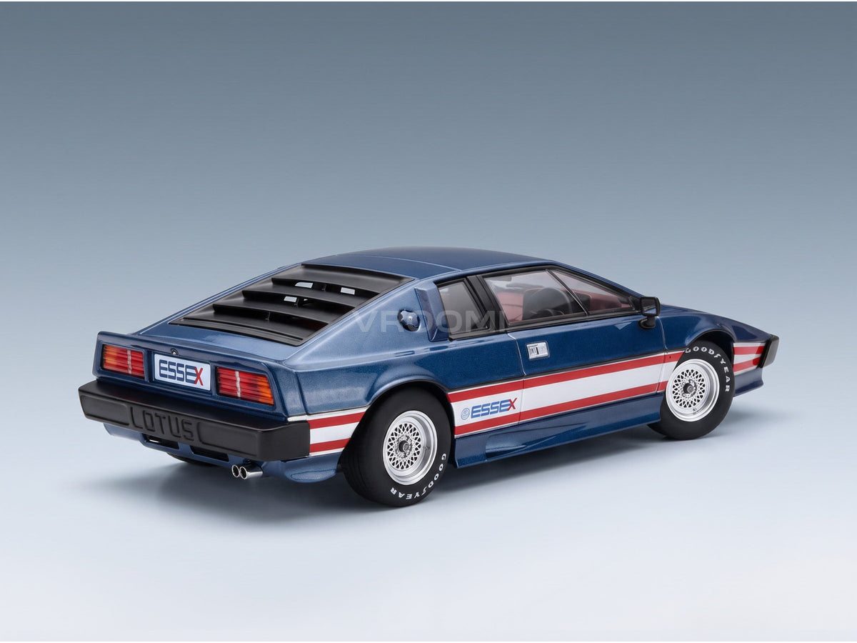 Lotus Esprit Turbo 1981 Blue KK Scale 1:18 scale model - rear three-quarter view