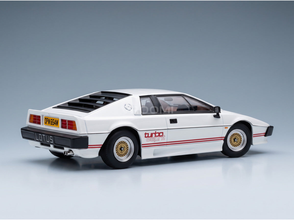 Lotus Esprit Turbo 1981 White KK Scale 1:18 scale model - rear three-quarter view