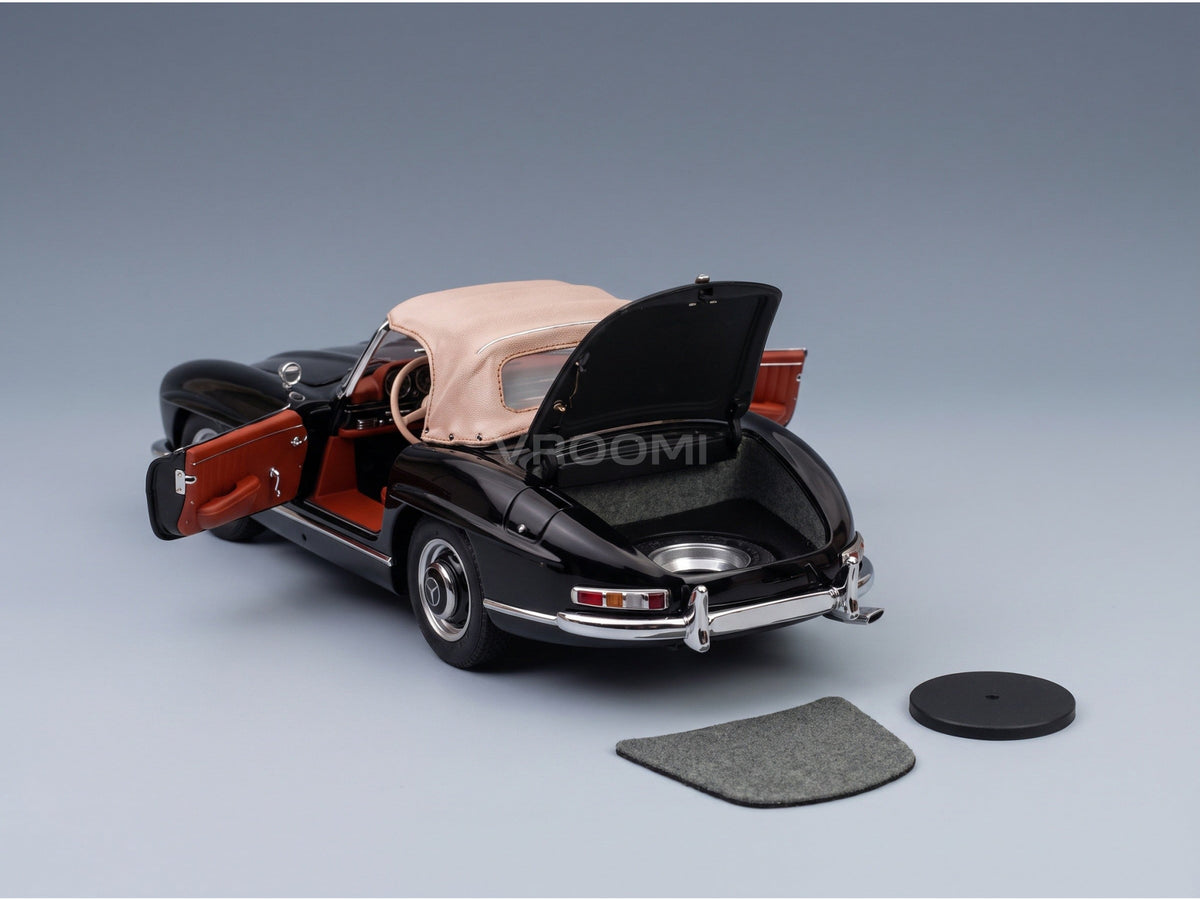 Mercedes-Benz 300 SL Roadster W198 1957 Black Brown CMC 1:18 scale model - open trunk