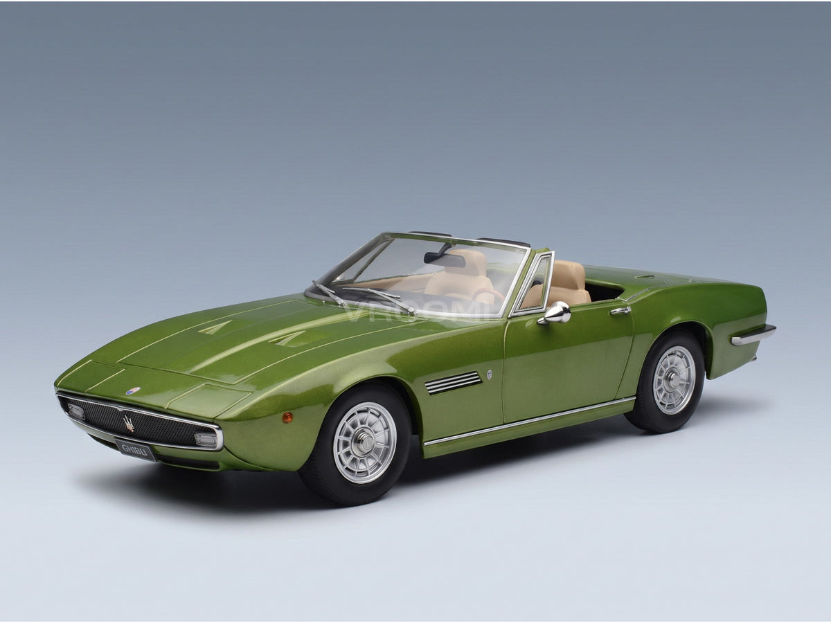 Maserati Ghibli Spider Cabriolet Open 1970 Green Alloy Rims KK Scale 1:18 scale model - front three-quarter view