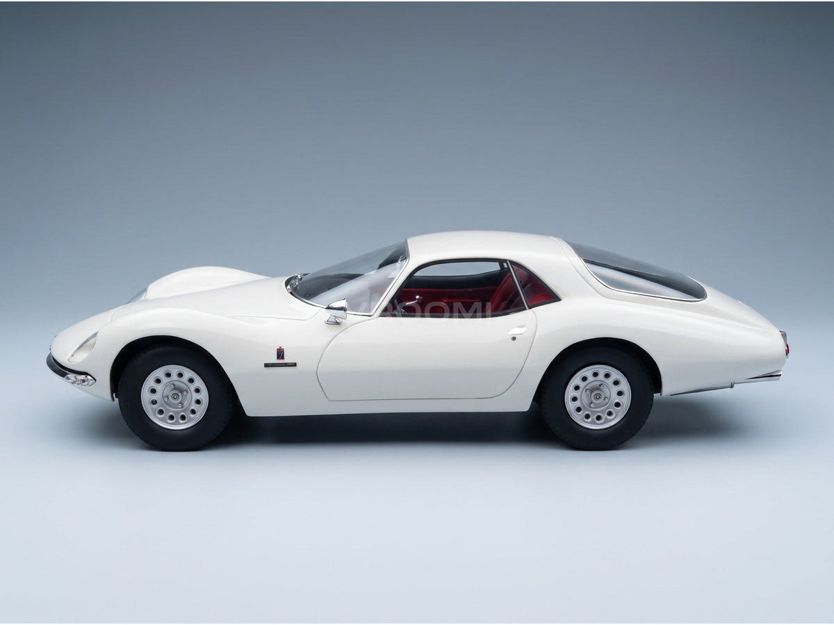 Alfa Romeo Giulia TZ2 Coupé Pininfarina 1965 White Maxima 1:18 scale model - side view
