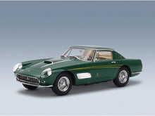 Ferrari 410 Superamerica III Series Pininfarina Coupé 1958 Green Maxima 1:18 scale model - front three-quarter view
