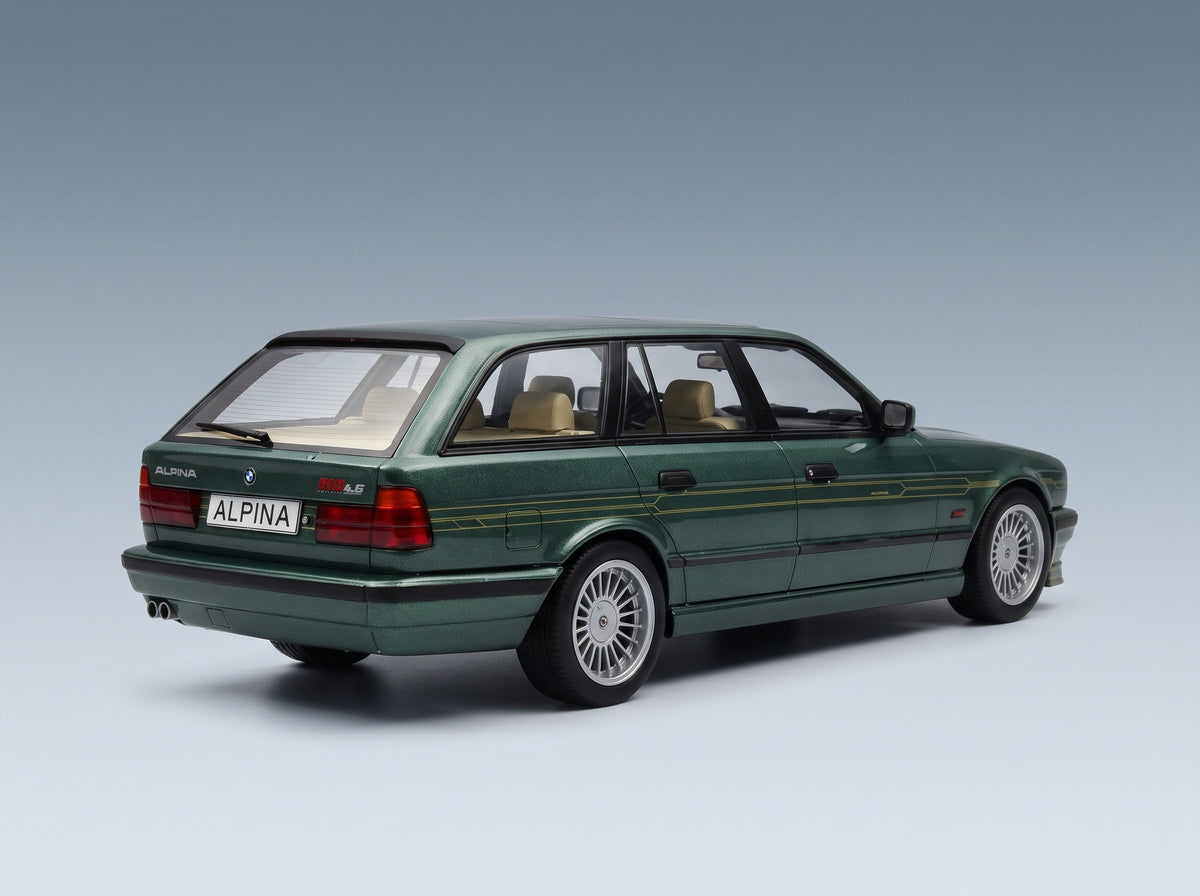 BMW 5-Series B10 4.6 Alpina Touring (E34) 1989 Green Metallic MCG 1:18 scale model - rear three-quarter view