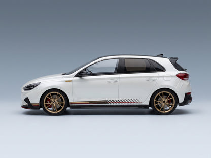 Hyundai i30 Drive-N Limited Edition 2021 White Metallic MCG 1:18 scale model - side view