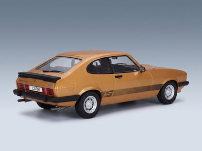 Ford Capri MkIII Coupé 1978 Gold MCG 1:18 scale model - rear three-quarter view