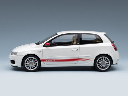 Fiat Stilo Abarth 2.4 20V 2001 White Mitica 1:18 scale model - side view