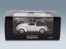 Volkswagen Maggiolino Beetle Kuip Coach Semiconvertible Closed Police 1958 White Black Matrix Scale Models 1:43 scale model - original packaging