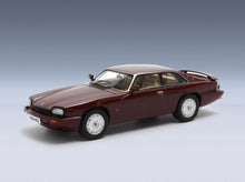 Jaguar XJR-S 1993 Red Matrix Scale Models 1:43 scale model - front three-quarter view