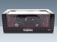 Cadillac V16 Dual Cowl Sport Phaeton Cabriolet Closed 1937 Black Matrix Scale Models 1:43 scale model - original packaging