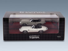 Jaguar E-Type Frua Roadster Open 1964 Just Married White with 2 Figures Matrix Scale Models 1:43 scale model - original packaging